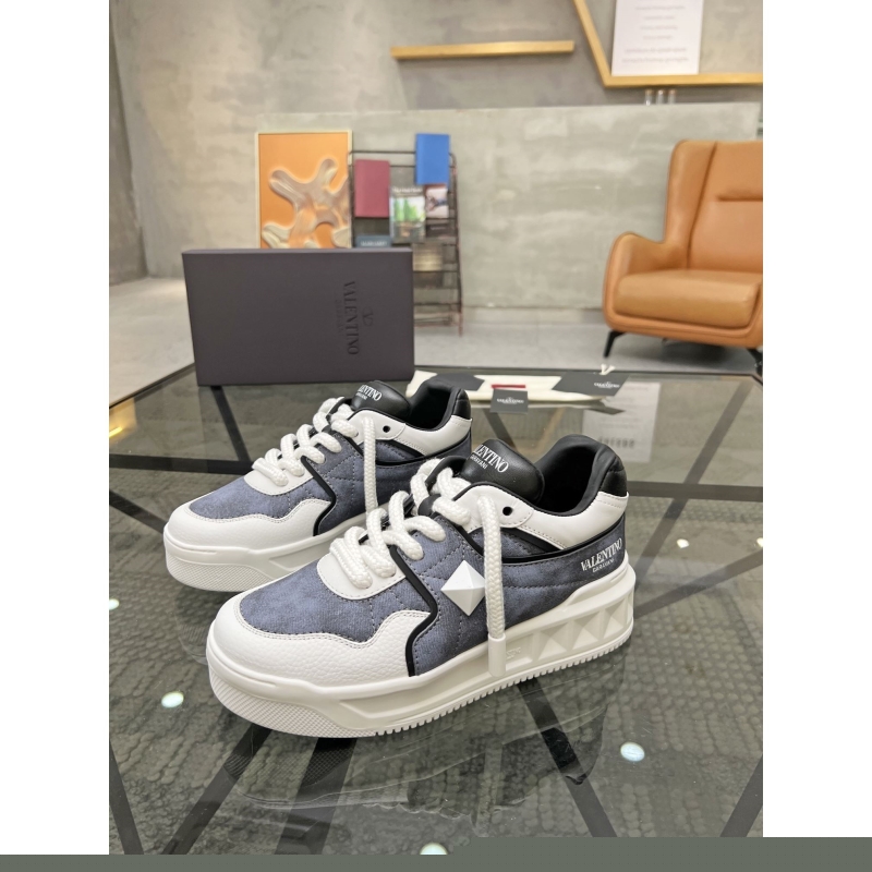 Valentino Sneakers